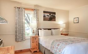 Fernwood Resort